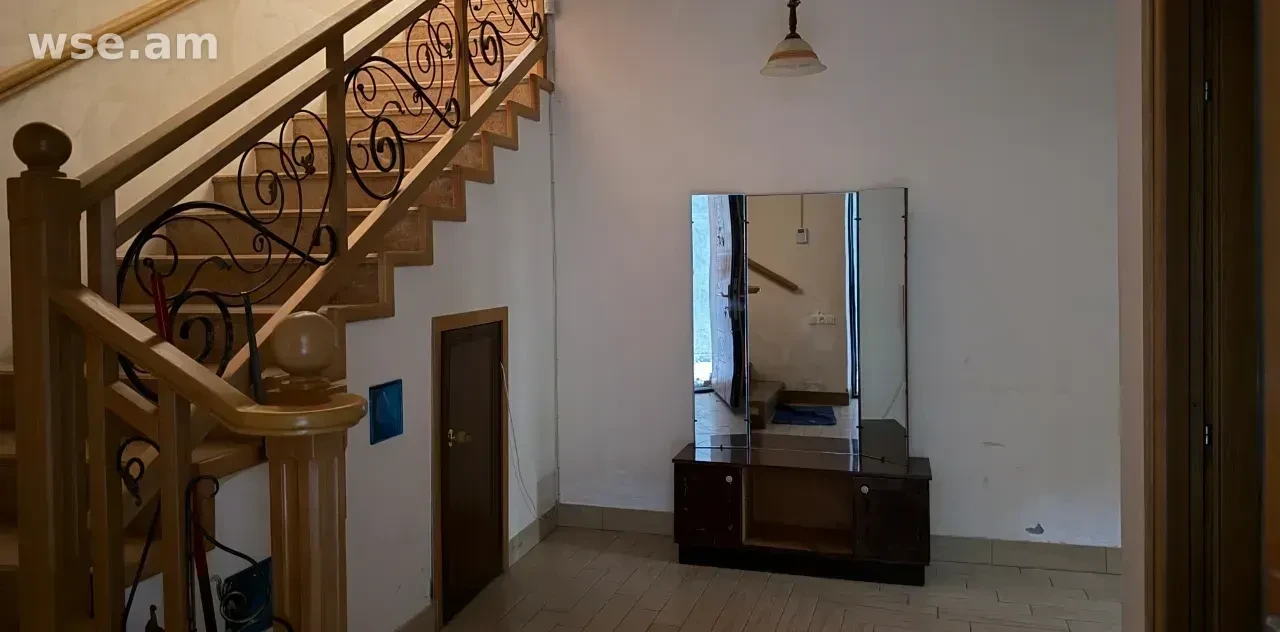 5室独栋住宅, 240㎡, 扎卡里亚·萨尔卡瓦格第1巷1号 - 470 000 ֏ | WSE.AM