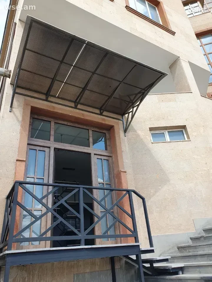 3-комн. квартира, 102м², улица Праги 46 - 1 500 $ | WSE.AM