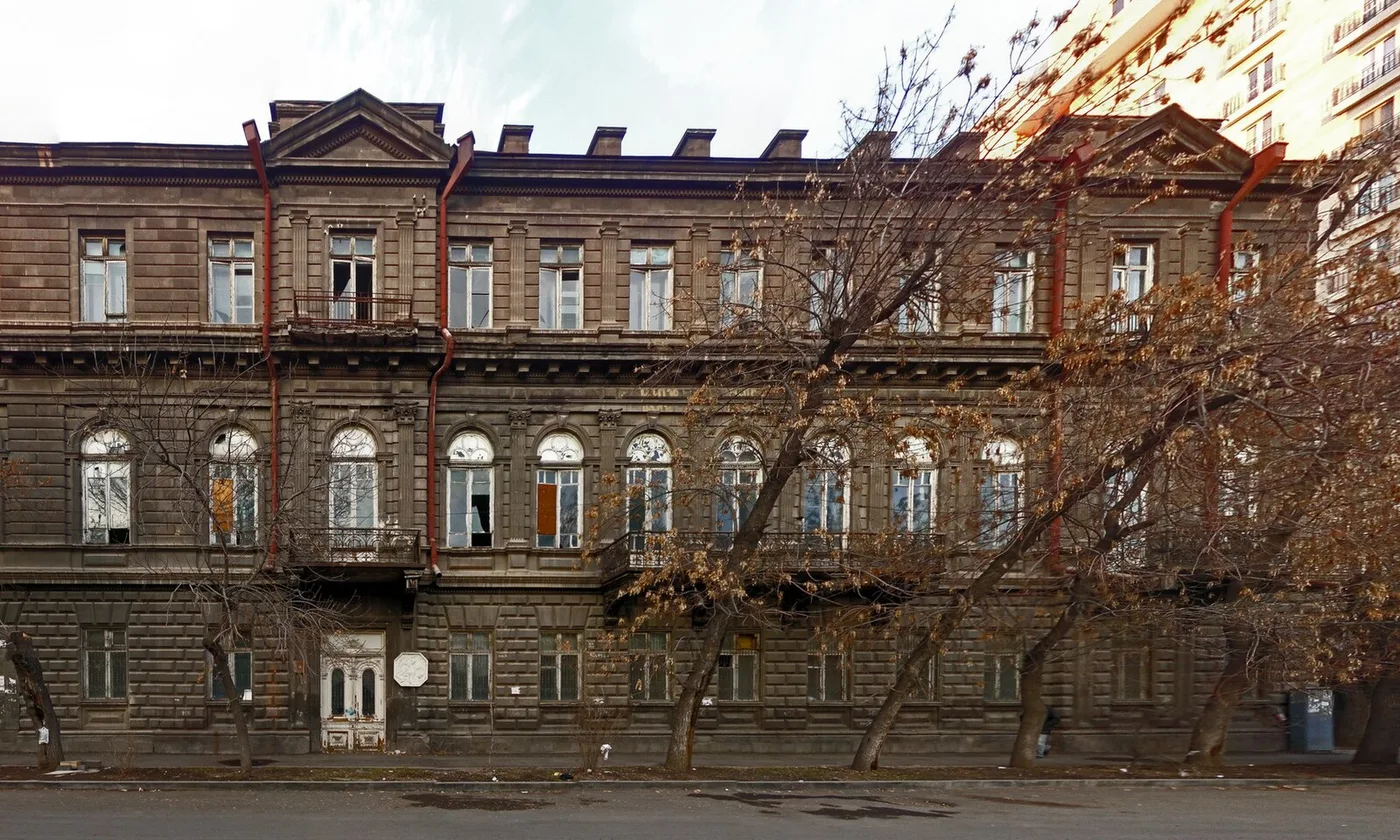 Покупка квартиры у наследника или в долевой собственности