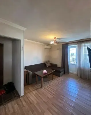 1-комн., 36 м², 5/5 эт., улица Ростов 19