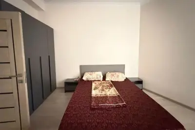 4 սենյականոց, 80 քմ, 3/4 հարկ, Մայիսի 9 - ի փողոց 1