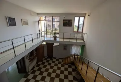 5-սենյականոց, 210 մ², Արմին Վեգների փողոց 2/7