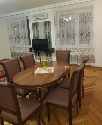 3-комн., 77 м², 3/5 эт., проспект Тиграна Меца 36