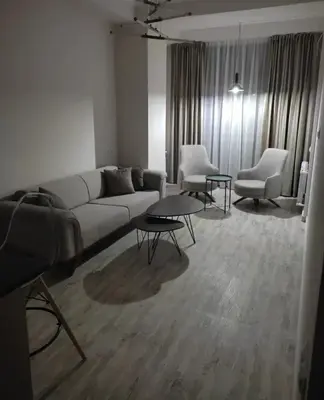2-комн., 45 м², 3/8 эт., улица Никогаоса Адонца 1
