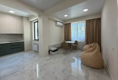 2-комн., 44 м², 1/4 эт., 1-й переулок Камараки 24