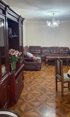 2-комн., 80 м², 4/4 эт., 1-й переулок Таронца 4