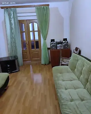 2-комн., 54 м², 2/4 эт., улица Алабяна 29