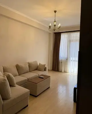 2-комн., 47 м², 8/8 эт., улица Никогаоса Адонца 3