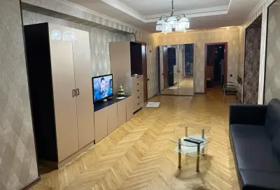 3-комн., 91 м², 9/11 эт., улица Закияна 3