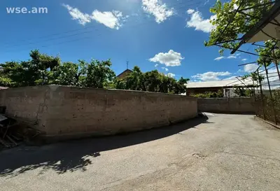 8-room house, 375 m², 3-storey, Armenak Armenakyan street 234