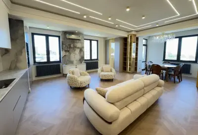3 սենյականոց, 100 մ², 4/14 հ., Հովսեփ Արգուտյան փողոց 22