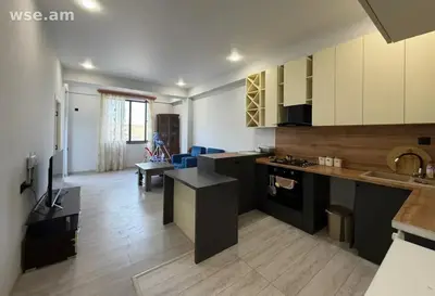4 սենյականոց, 68 քմ, 2/4 հարկ, 2-րդ Ախթանակա փողոց 73