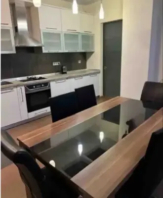 2-комн., 92 м², 1/1 эт., проспект Саят-Нова 40/1