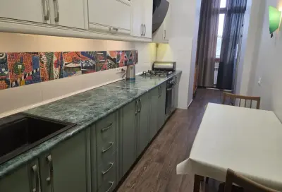 3-комн., 95 м², 5/5 эт., улица Ханджяна 31А