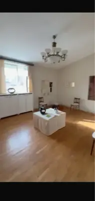 3 - սենյակ, 106 քմ, 6/6 հարկ, Մոսկովյան փողոց 31