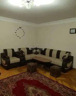 3-комн., 77 м², 3/5 эт., проспект Тиграна Меца 36