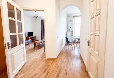 1 սենյականոց, 42 քմ, 4/5 հարկ, Բաբայան փողոց 12