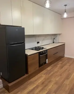 2-комн., 42 м², 1/2 эт., улица Алабяна 57