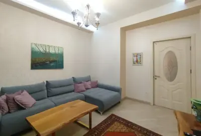 2-комн., 75 м², 3/5 эт., улица Туманяна 1