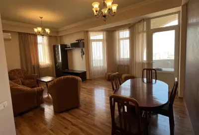 3-սենյականոց, 107 մ², 7/10 հարկ, Սարի Թաղ 7-րդ գիծ 67