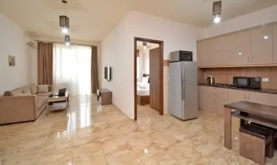 2 - սենյակ, 70 մ², 9/10 ֆլ., Արամի փողոց, 4/3, Երևան