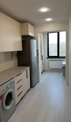 4-սենյականոց, 101 մ², 8/9 հարկ, Կարախանյան փողոց 31