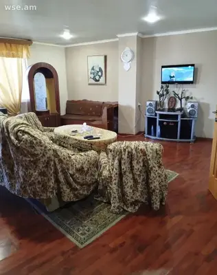 2-սենյականոց տուն, 70 մ², 2-հարկանի, Պրահայի փողոց 3
