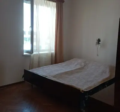 2 սենյականոց, 60 մ², 5/5 հարկ, Վրացական փողոց 15