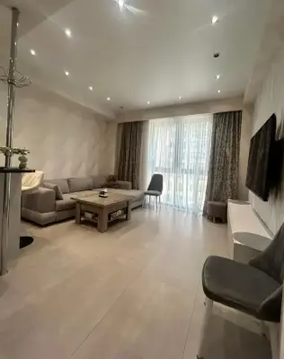 3-комн., 57 м², 4/20 эт., проспект Аршакуняц 18/4