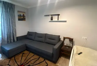 1-комн., 28 м², 1/4 эт., проспект Аршакуняц 28